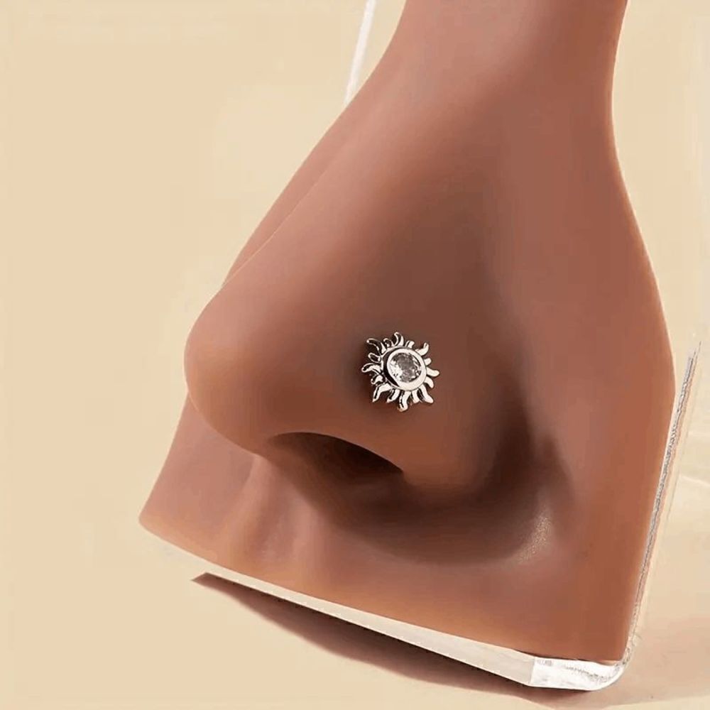 WHITE GOLD DIAMOND SUNFLOWER SUN L ROD NOSE RING